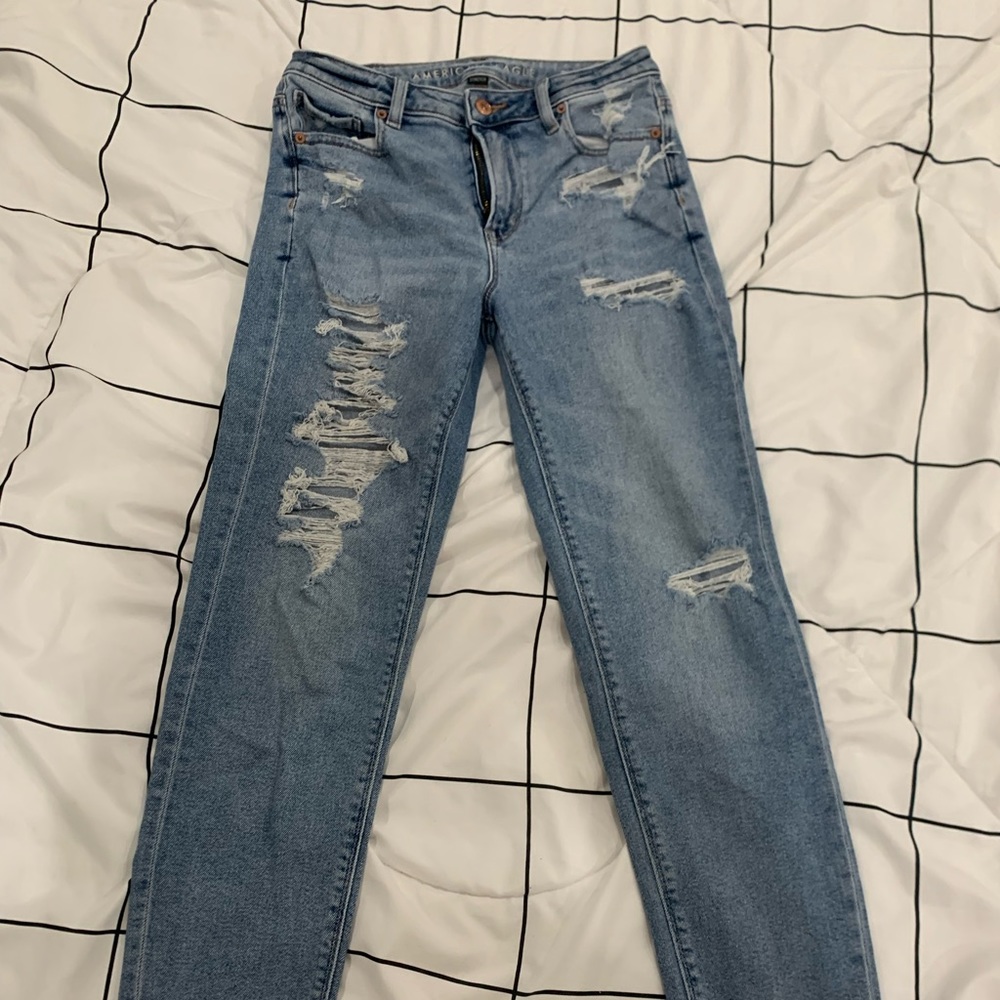 American Eagle, high waisted, mom jeans, size 2